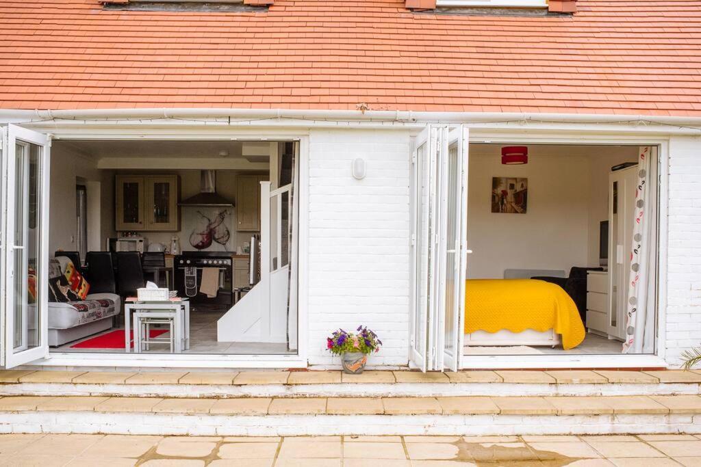 Blackberry Annex. Detached Cottage. Rural Location West Chiltington Eksteriør billede